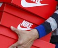 Nike ngừng bán hàng trên Amazon 