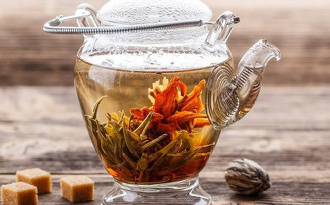 Bát nháo thị trường trà hoa nở, hàng Tàu siêu rẻ bán tràn lan trên các trang mạng