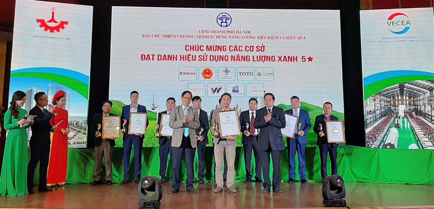 Hà Nội vinh danh 32 doanh nghiệp đoạt giải sử dụng năng lượng xanh 2019