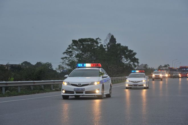 CSGT toàn quốc ra quân thực hiện cao điểm bảo đảm TTATGT tết 2020 từ 1512