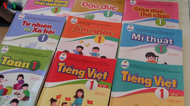 Không để sách giáo khoa mới phải cõng toàn bộ chi phí đầu tư biên soạn