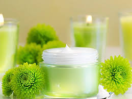 Đề xuất giảm 2% thuế nhập khẩu một số mặt hàng chế phẩm làm đẹp