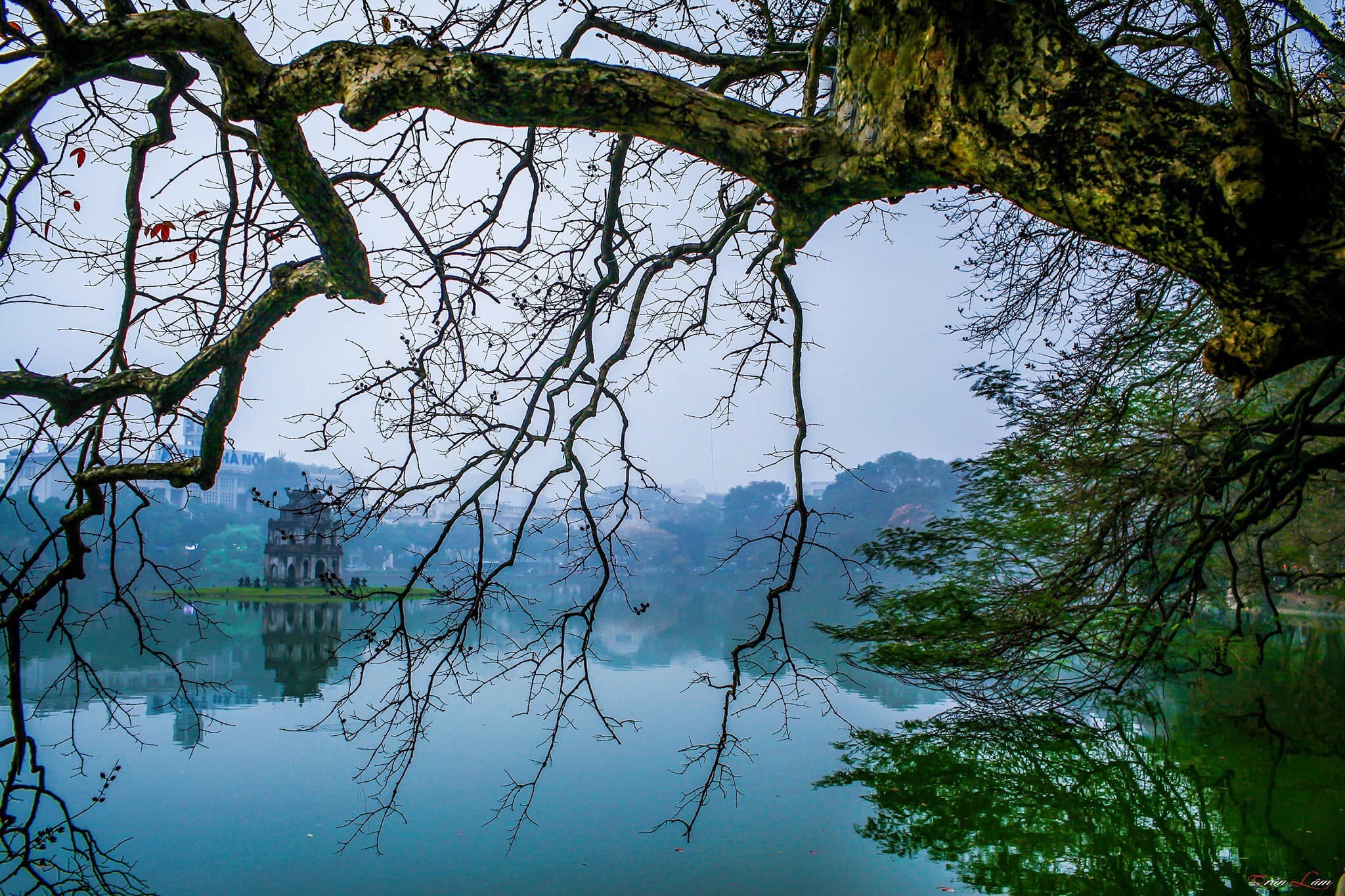 Thời tiết Hà Nội hôm nay trời trở lạnh, rét về đêm