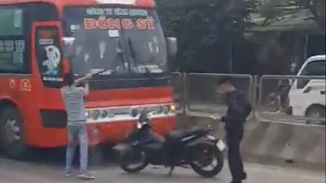 Bắt giữ nhóm thanh niên chặn phá xe khách trên quốc lộ 1A