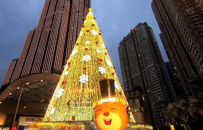 Tp. HCM  Rộn ràng không khí giáng sinh 2019