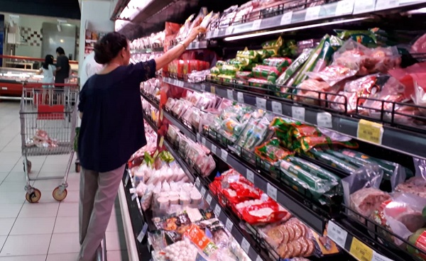 Giá cả thị trường hôm nay 2312 La Maison tung nhiều thịt heo đông lạnh giá rẻ khi heo hơi cán mốc 100.000 đồngkg