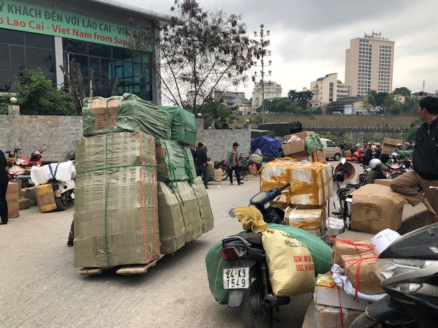 Tăng cường phòng, chống buôn lậu, vận chuyển pháo nổ trên các tuyến đường bộ, đường thủy