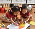Bé nên tham gia những hoạt động gì để phát triển ngôn ngữ 