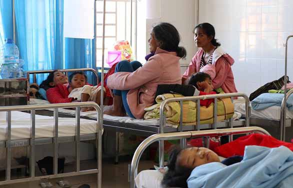 Lâm Đồng Gần 100 trẻ em bị ngộ độc thực phẩm sau khi ăn đồ từ thiện