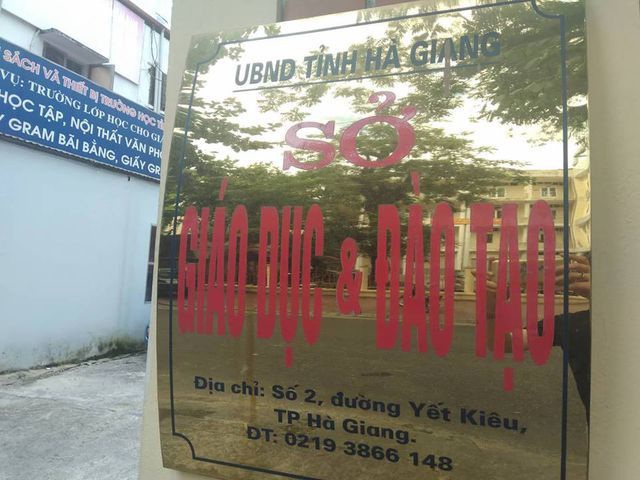 Hà Giang Khiển trách 13 đảng viên có con được nâng điểm thi