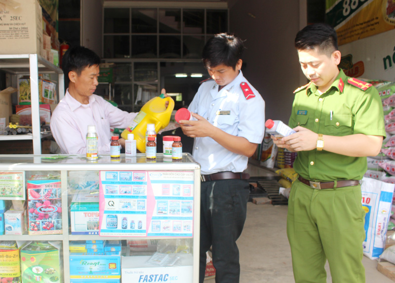 Hà Nội Thanh kiểm tra 738 tổ chức cá nhân sản xuất kinh doanh trong lĩnh vực nông nghiệp  