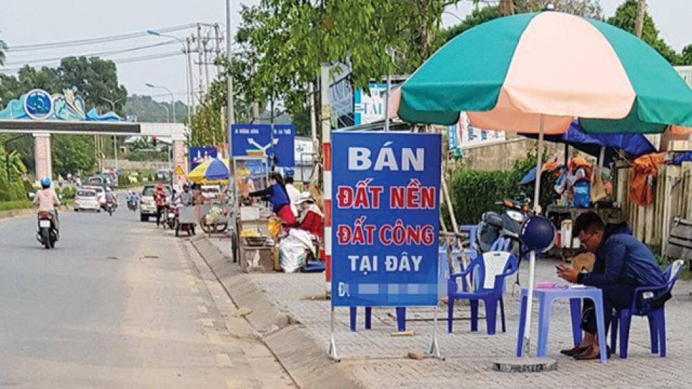 Bộ Xây dựng sẽ có giải pháp chấn chỉnh tình trạng cò đất