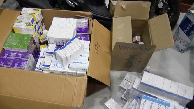 TPHCM Phát hiện lô thuốc tân dược trị giá gần 3 tỷ đồng nghi nhập lậu