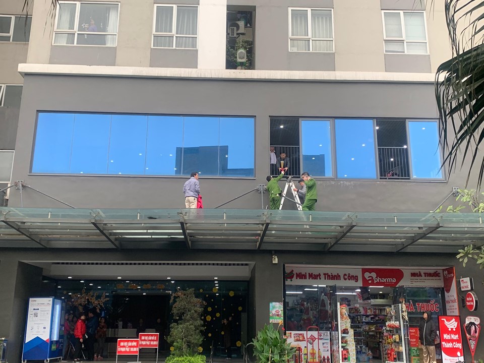 Hà Nội Rơi từ tầng 25 chung cư Star Tower, bé gái 4 tuổi tử vong