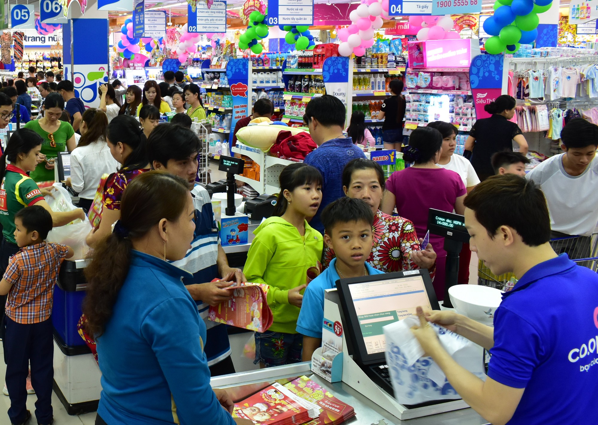  Hệ thống siêu thị Co.opmart, Co.opXtra tăng giờ mở cửa phục vụ Tết Nguyên đán