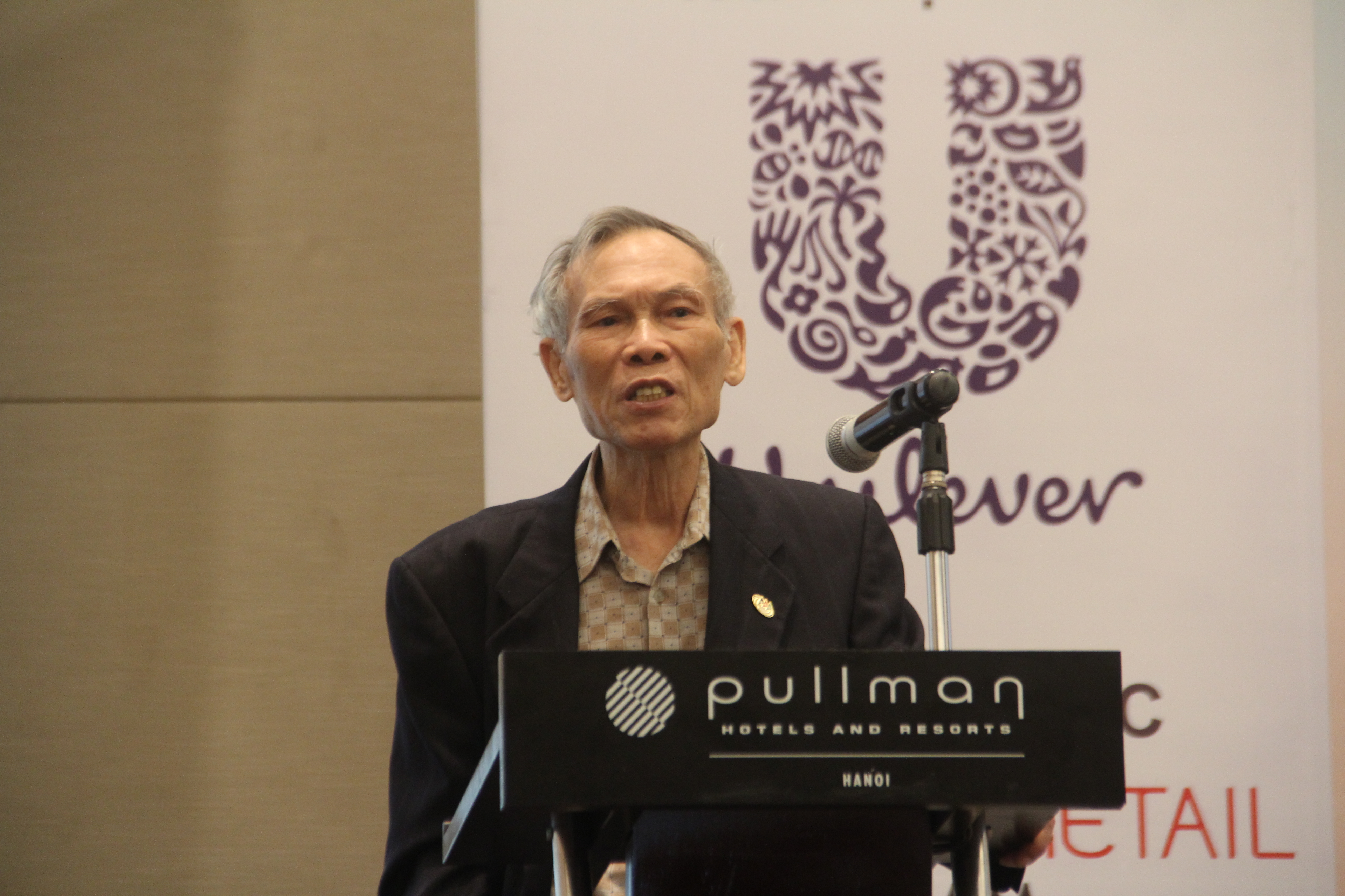 Nguyên Bộ trưởng Thương mại Trương Đình Tuyển Đáng mừng là doanh nghiệp bán lẻ Việt dám chấp nhận cạnh tranh