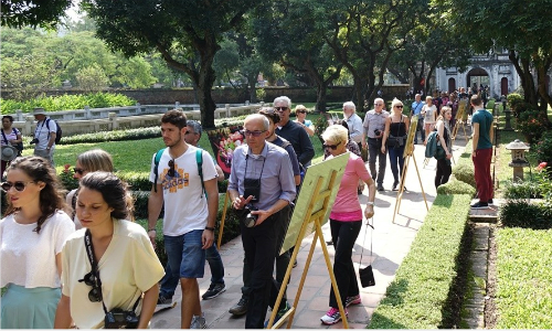 Tháng 122019 Khách quốc tế đến Việt Nam giảm nhẹ