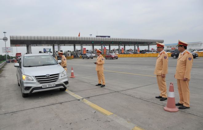 CSGT sẽ liên tục kiểm tra, xử lý lái xe uống rượu bia