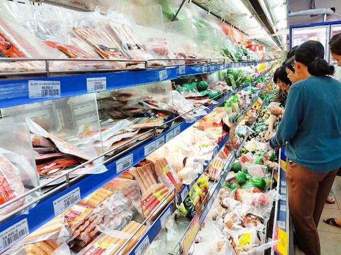 Không có tình trạng khan hàng ‘sốt giá’ trong ngày đầu nghỉ tết 