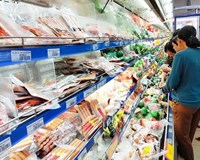 Không có tình trạng khan hàng ‘sốt giá’ trong ngày đầu nghỉ tết 