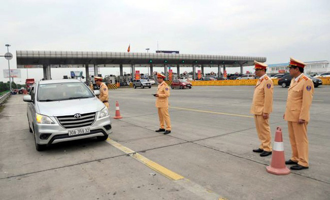 21 vụ tai nạn giao thông trong ngày mùng 1 Tết  Canh Tý