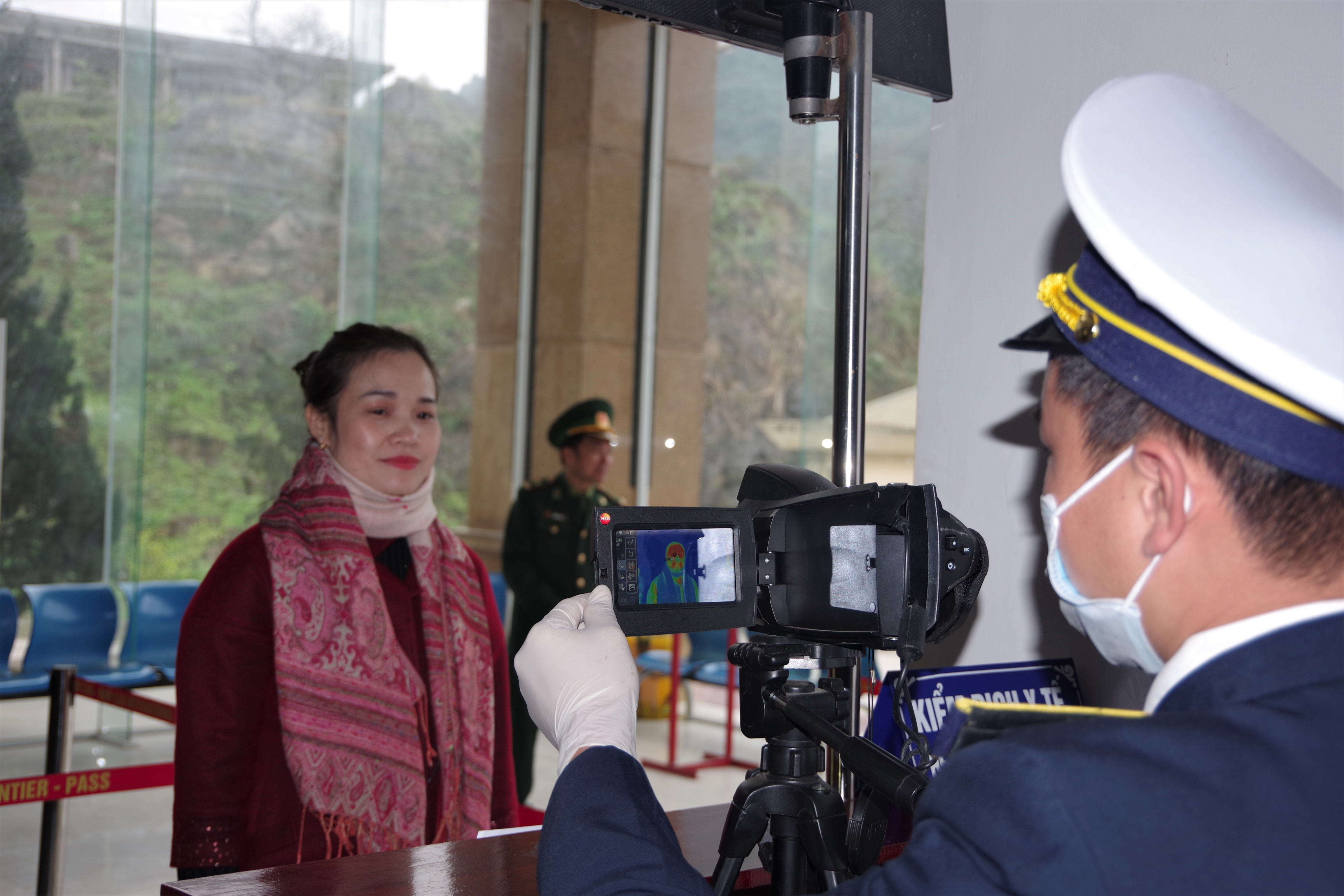 Kiểm tra công tác phòng chống dịch bệnh viêm phổi Corona tại cửa khẩu quốc tế Nậm Cắn