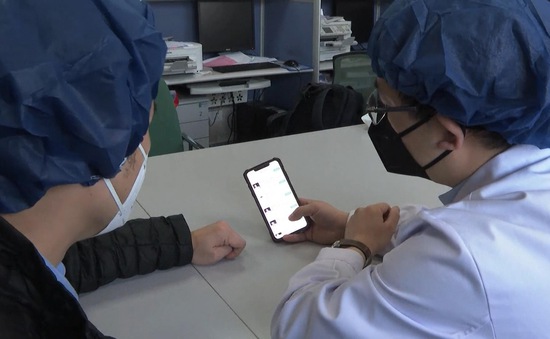 Trung Quốc ứng dụng công nghệ khám bệnh từ xa cho bệnh nhân nhiễm virus corona