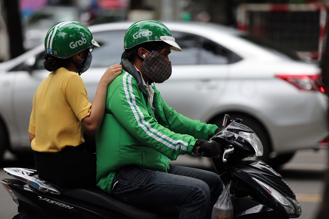 Các hãng gọi xe công nghệ đối phó nguy cơ bùng phát dịch viêm phổi do virus Corona