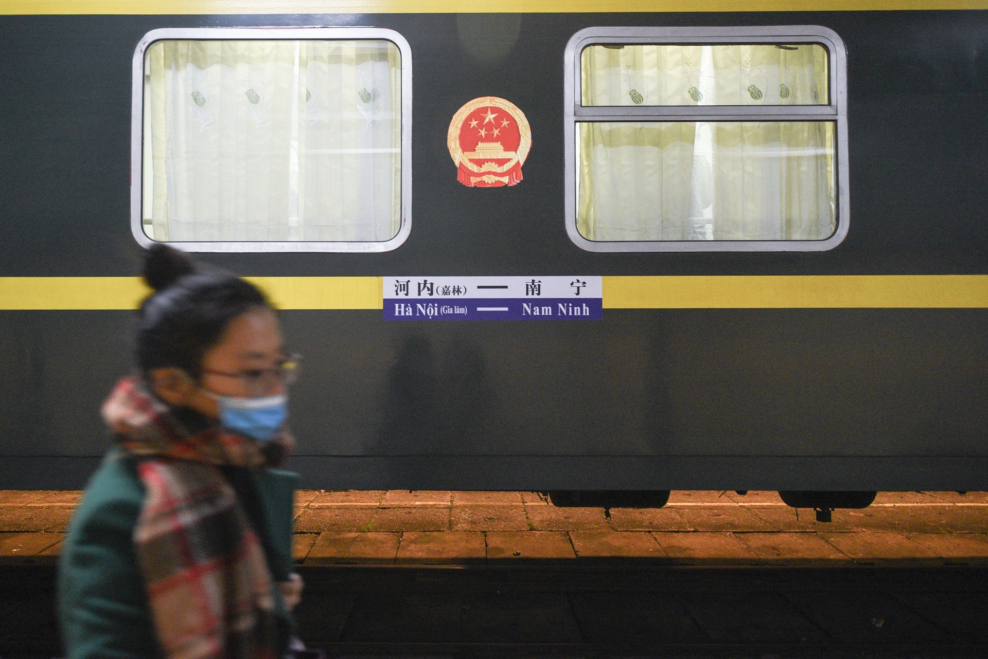 VÌ sao đường sắt chưa dừng chạy tàu liên vận quốc tế Việt Nam-Trung Quốc để ngừa lây lan virus corona