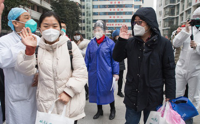 Chuyên gia Trung Quốc Bệnh nhân xuất viện không bị tái nhiễm virus corona trong ít nhất 6 tháng, không có khả năng lây nhiễm cho người khác