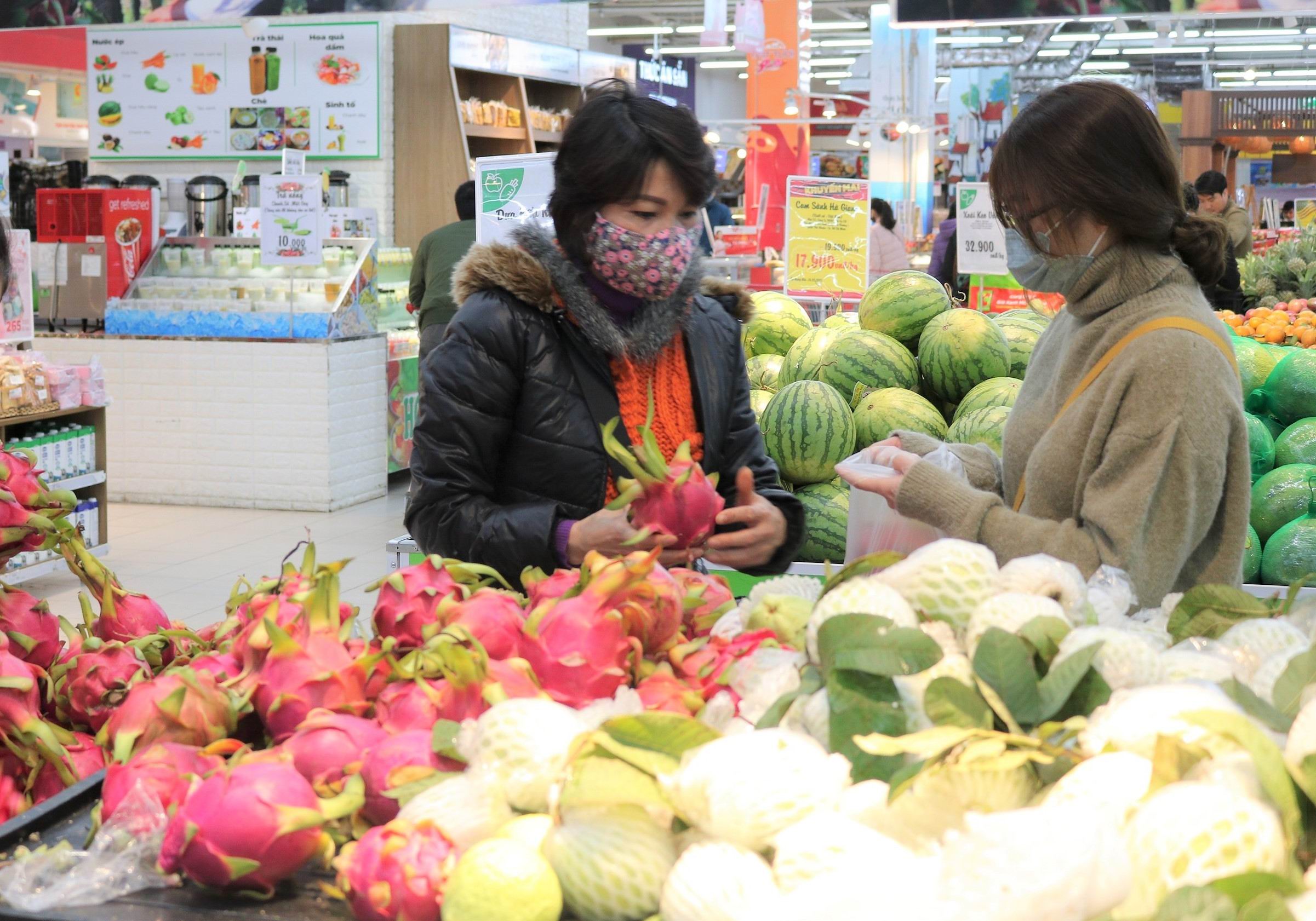 Siêu thị chung tay hỗ trợ tiêu thụ nông sản ùn ứ tại cửa khẩu