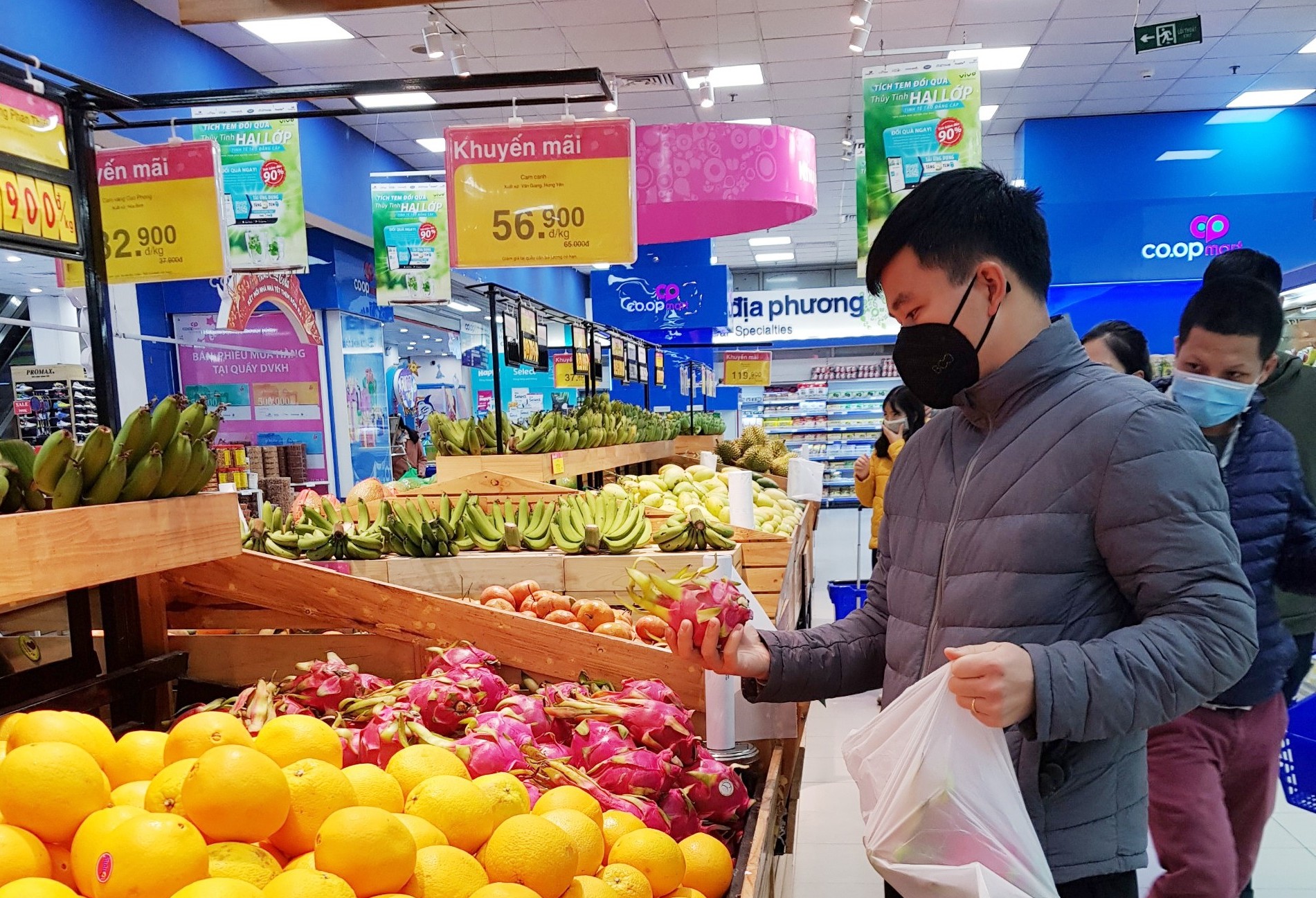 Saigon Co.op giảm giá mạnh các mặt hàng tăng cường lượng vitamin C giúp người dùng gia tăng sức đề kháng