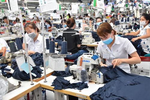 Ảnh hưởng của dịch Covid-19 Sản xuất đình trệ, hàng trăm công ty đóng cửa