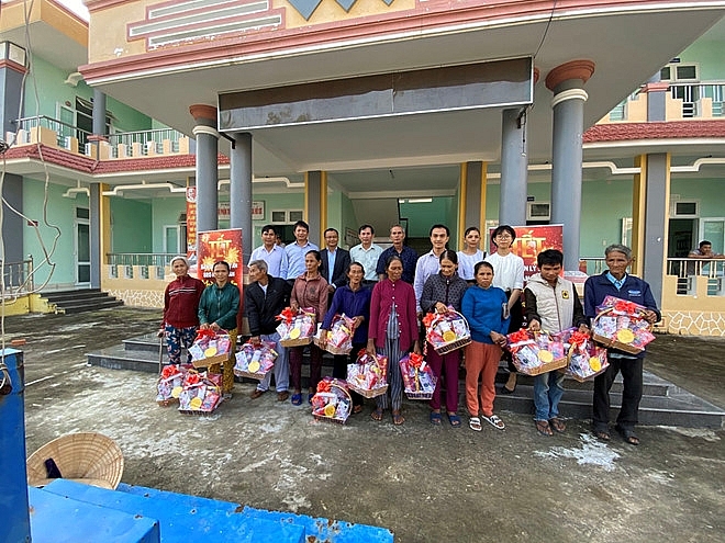 Tập đoàn BRG chia sẻ yêu thương cùng người dân miền Trung