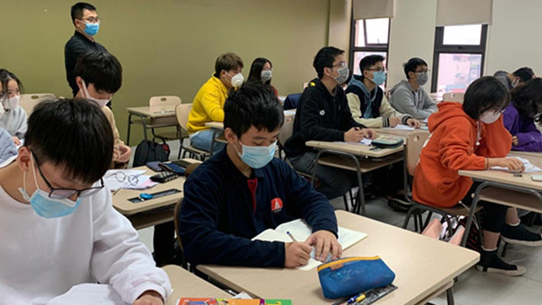 Tiếp tục cho học sinh mầm non, tiểu học, THCS nghỉ học 2 tuần để phòng dịch