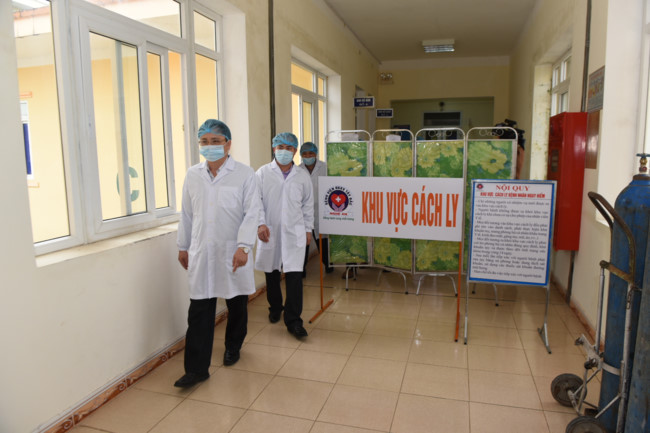 Tiếp tục đề cao cảnh giác trong phòng chống dịch COVID-19 tại tất cả cơ sở khám, chữa bệnh 