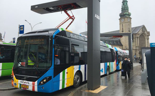 Luxembourg miễn phí sử dụng phương tiện giao thông công cộng cho người dân