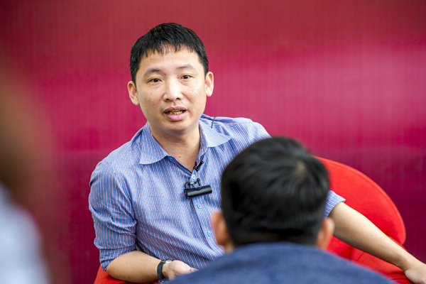 ‘Ông trùm’ Rolls-Royce VN tiết lộ lý do mua xe VinFast