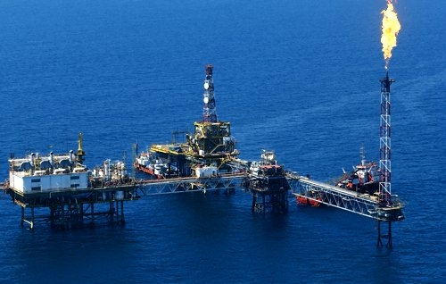 Giá xăng dầu hôm nay 73 OPEC không nâng hạn mức giảm sản lượng, giá dầu lao dốc