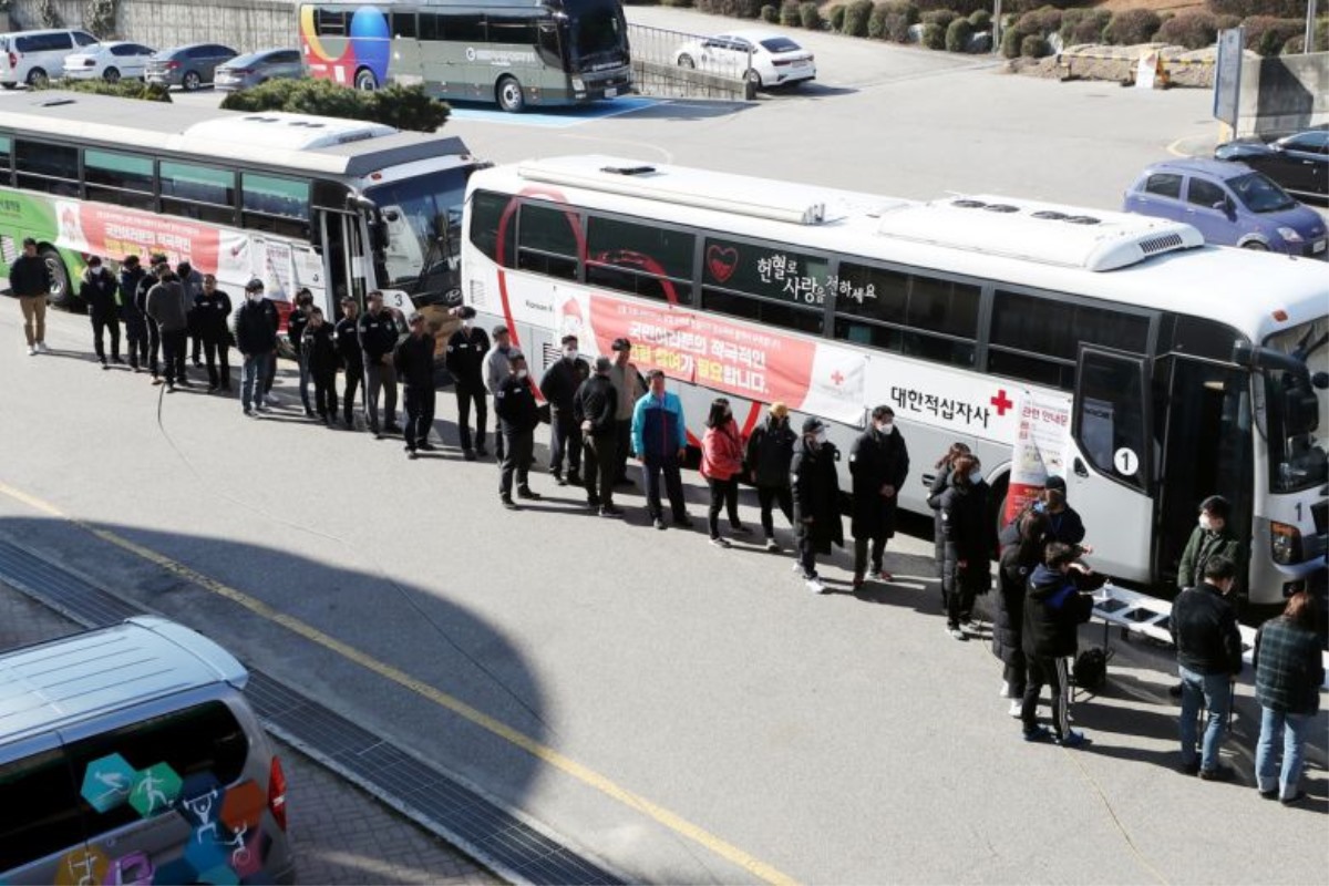 Hàn Quốc Nhiều bệnh nhân từng hiến máu trước khi dương tính với Covid-19