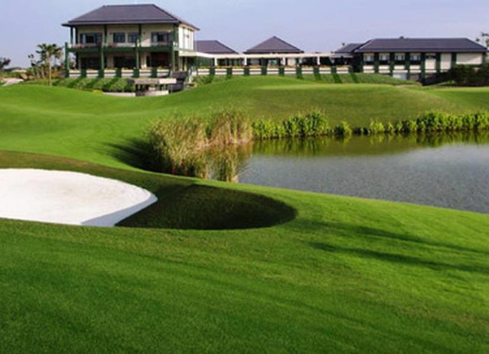 Sân golf Vân Trì bị tạm đóng do Covid-19 Ông chủ là ai mà phí hội viên 3 tỷ, giới hạn 400 hội viên