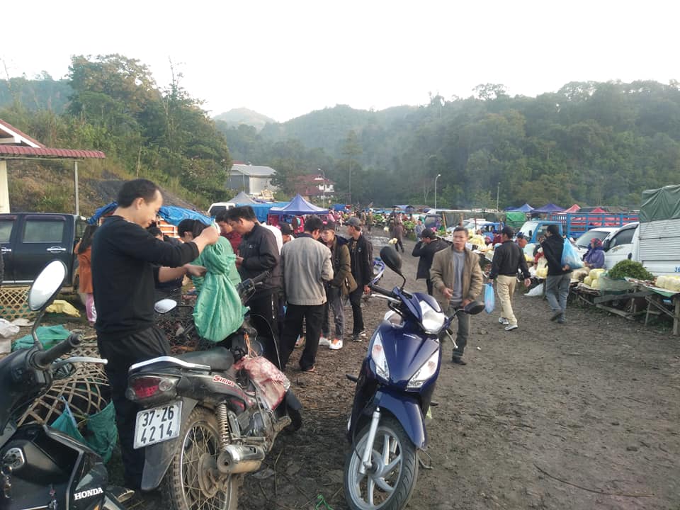 Nghệ An Tạm dừng họp chợ biên giới Nậm Cắn ngăn ngừa dịch bệnh Covid-19