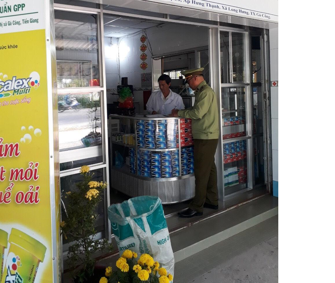 Ngày 123 Cơ quan chức năng phạt tiền gần 160 triệu đồng đối với 22 ccơ sở kinh doanh TBYT