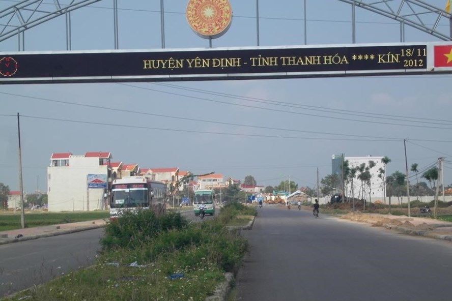 Thanh Hóa Huyện ủy và UBND huyện nợ 50 tỉ tiền ăn uống, tiếp khách, sửa xe