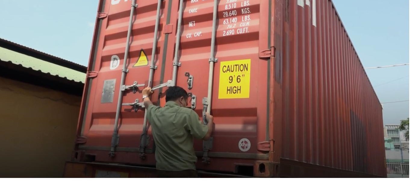 Phát hiện gần 380 thiết bị điện tử nhập lậu đã qua sử dụng chưa xác định chủ sở hữu tại TP. Hồ Chí Minh