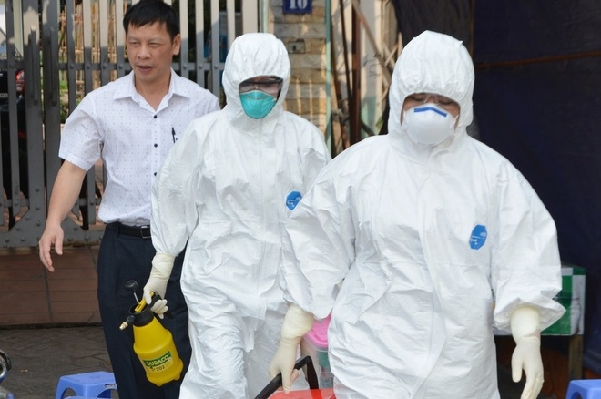 Cán bộ y tế không đi xa, đi du lịch trong thời gian dịch COVID-19