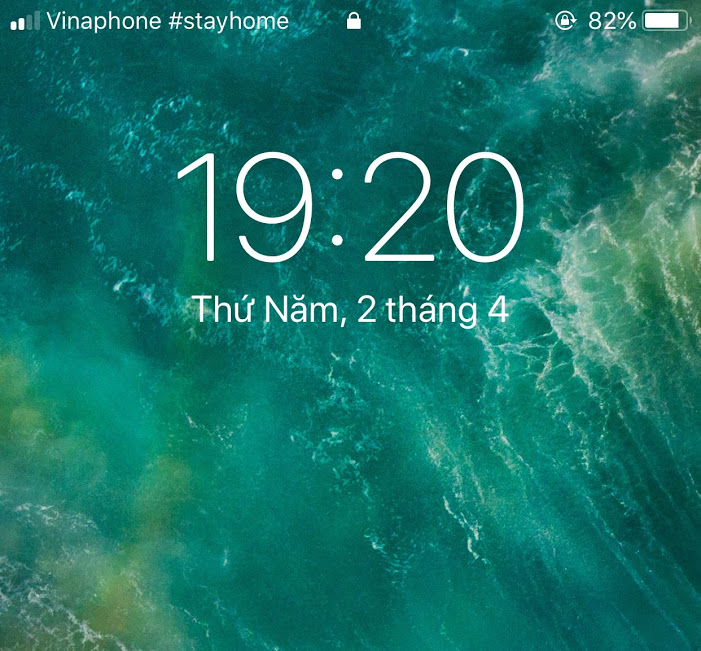 Các nhà mạng gửi thông điệp hãy ở nhà tới người dùng di động