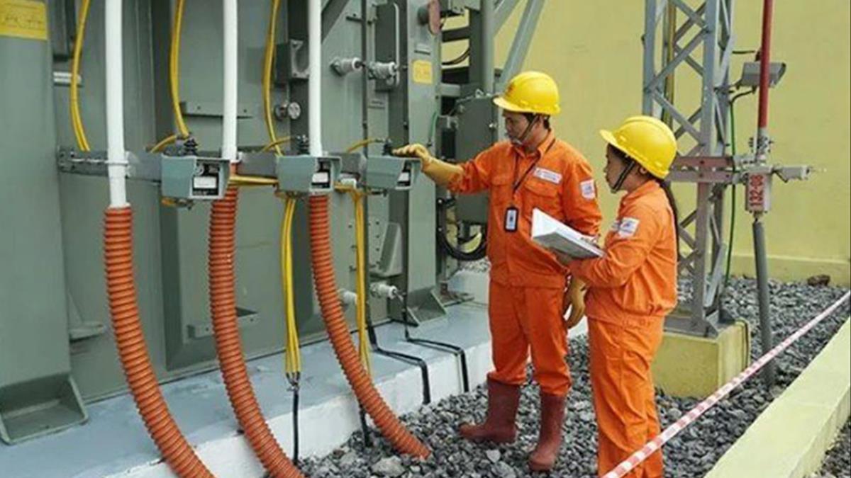 Bộ Công thương đề xuất giảm 10% giá điện trong 3 tháng 
