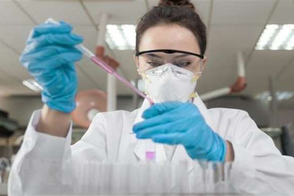 Mỹ hỗ trợ Việt Nam gần 3 triệu USD chống dịch COVID-19