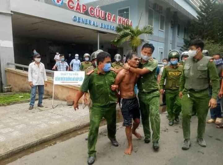 Quảng Ngãi Bắt giữ người đàn ông mang xăng đốt phòng khám Bệnh viện Đa khoa tỉnh